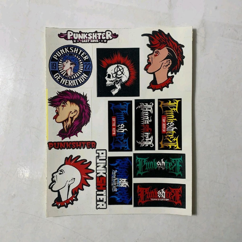 

Stiker PSHT Punkshter Isi 14 Pcs - Stiker Anti Air Cocok Digunakan Untuk Hiasan Helm - Motor