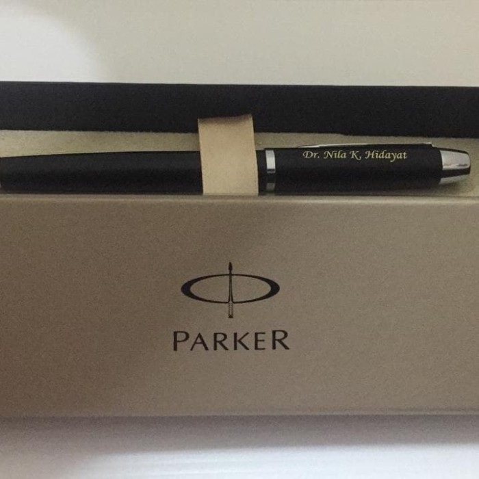 

PROMO!! -Pulpen Parker IM Roller Ball LQ Black Crome Trim Klip Silver