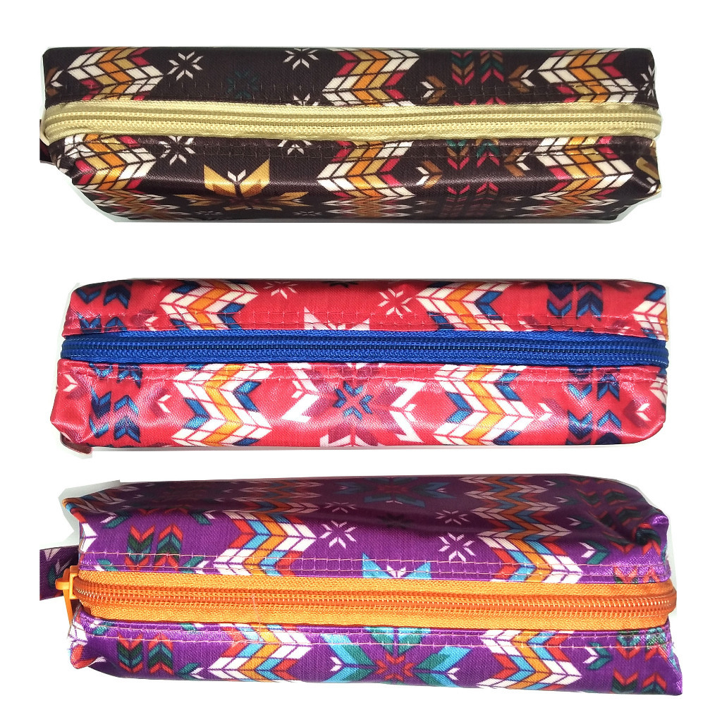 

Tempat Pensil Kain Resleting Batik (6pcs)