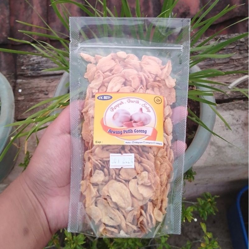 

Bawang putih goreng 100gr tanpa msg dan pengawet