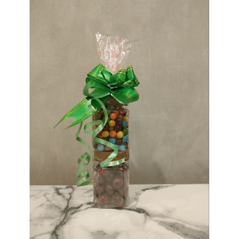 

Parsel Coklat Lebaran Cokelat Lagie Premium Hampers Lebaran Toples Snack Lebaran