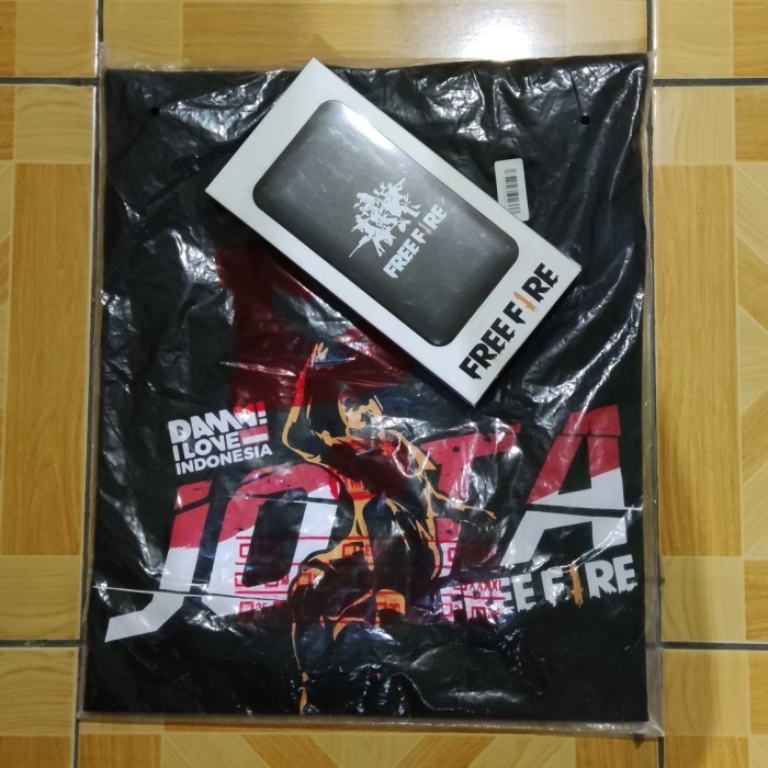 Paket Kaos Damn I Love Indonesia x Free Fire + Powerbank FreeFire - Powerbank saja