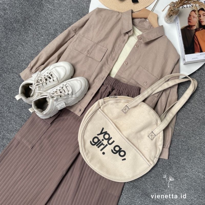 ONE SET SETELAN WANITA KOREAN STYLE KEKINIAN CEWEK REMAJA BAJU ATASAN CROP TOP LINEN LUCU CELANA CAR