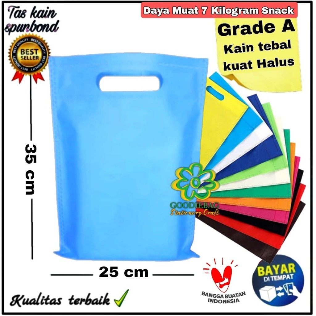 

1 Pcs Tas Kain Spunbond Model OvaL Uk Sedang 25x35 cm Goodie Bag Souvenir Kado Snack Ulang Tahun
