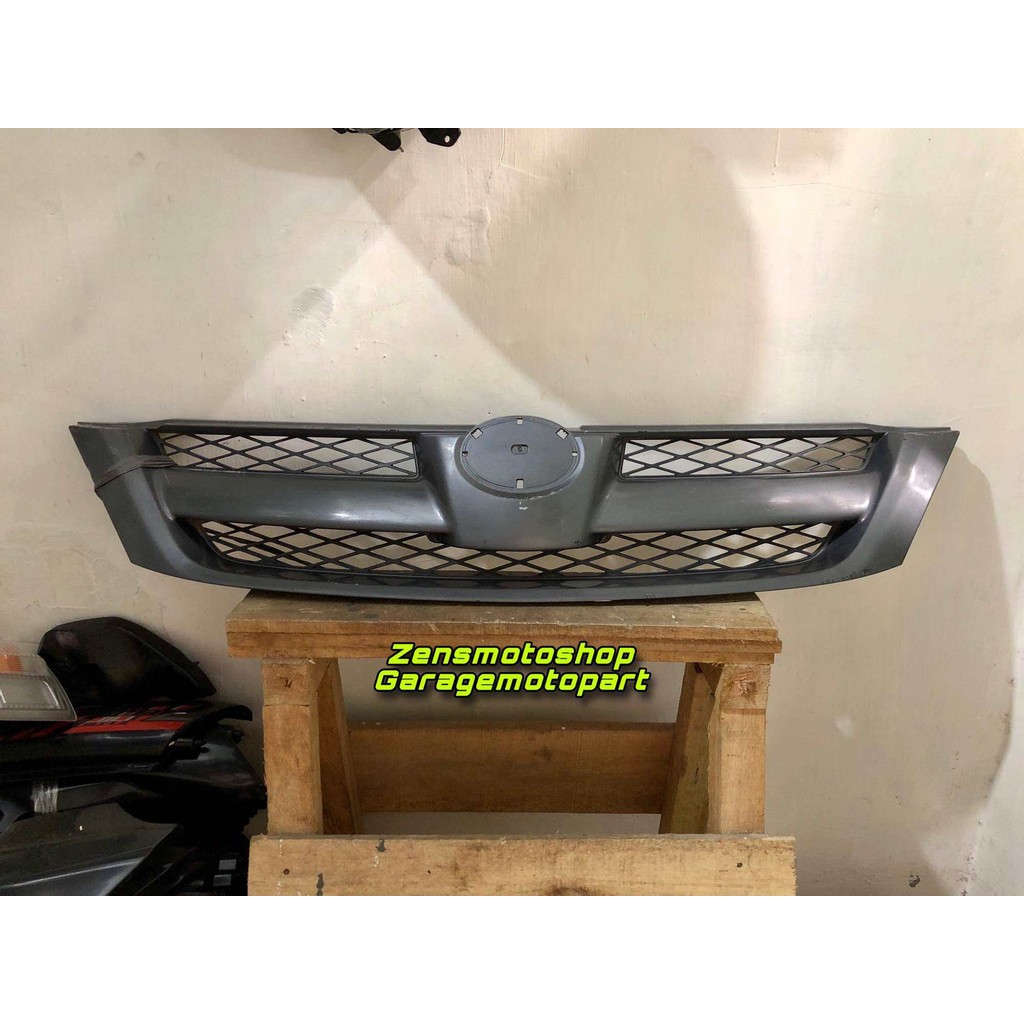 Grill Rambang Depan Kijang Innova 2005-2008 Ori Copotan