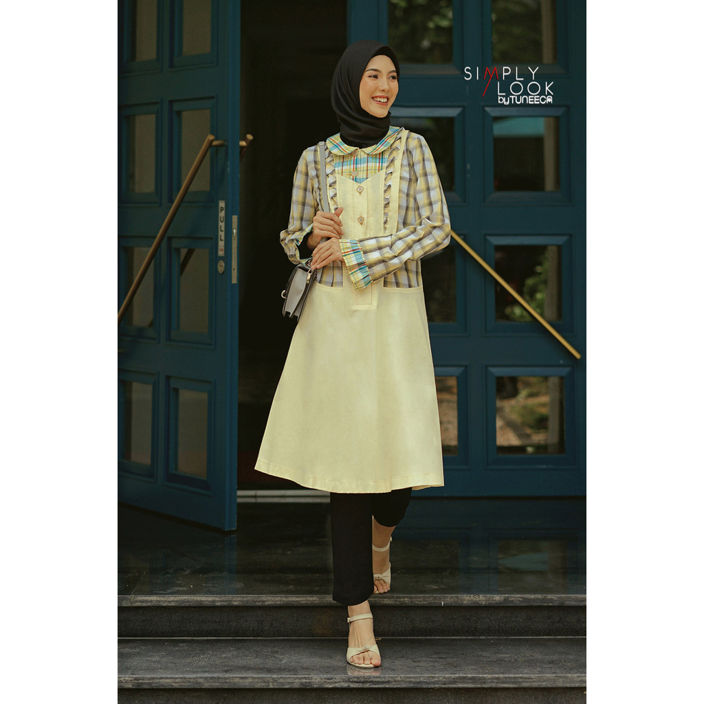 TUNEECA DAILY SL Elly