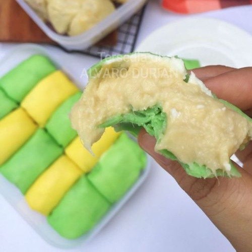 

Pancake Durian Medan Premium