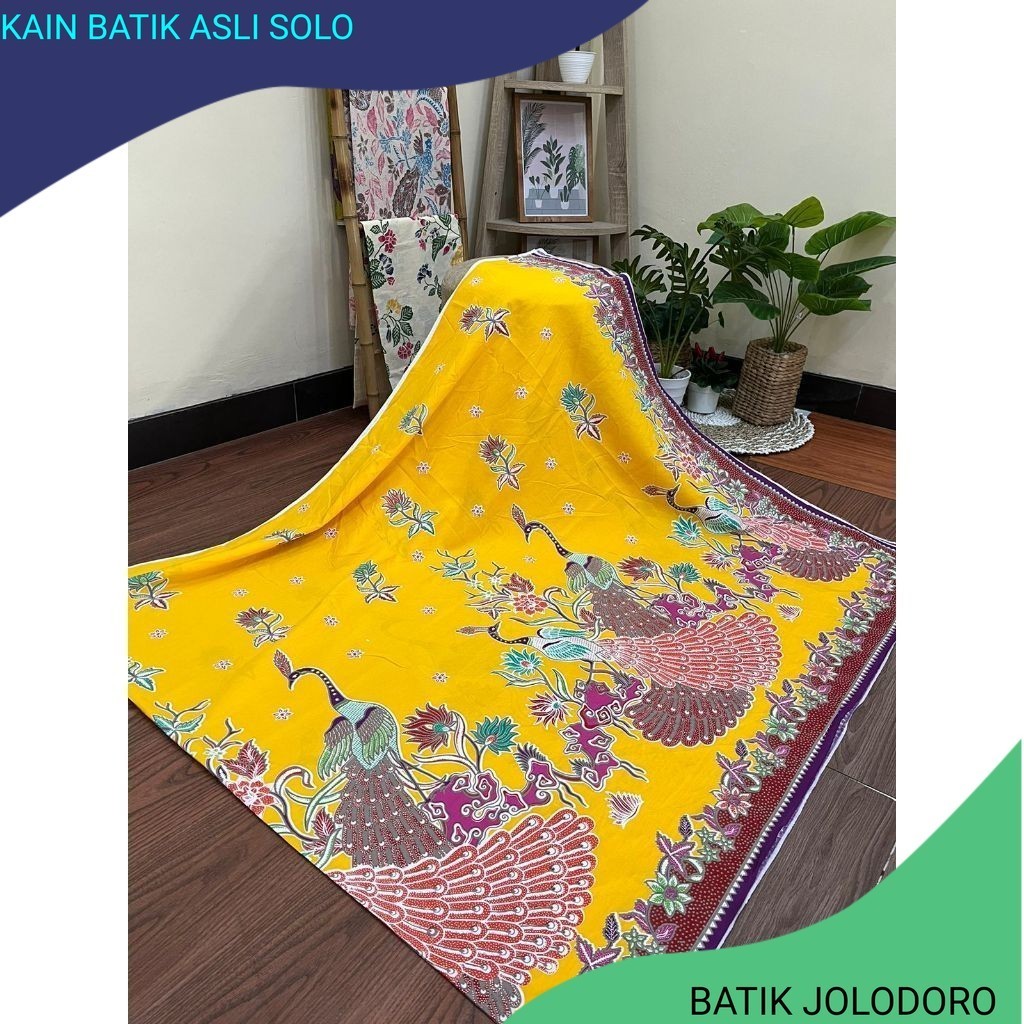 Kain Batik SOLO motif burung merak
