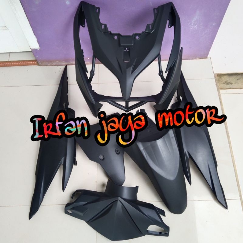 Cover body full halus Honda Vario 125 OLD KZR hitam doff