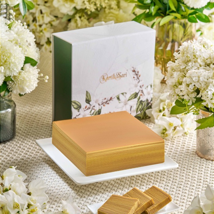 

Gift Box Lebaran - Lapis Legit (12)