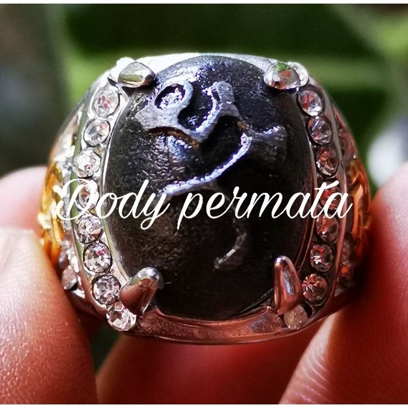 Batu akik natural Meteor hitam motif lafadz muhammad