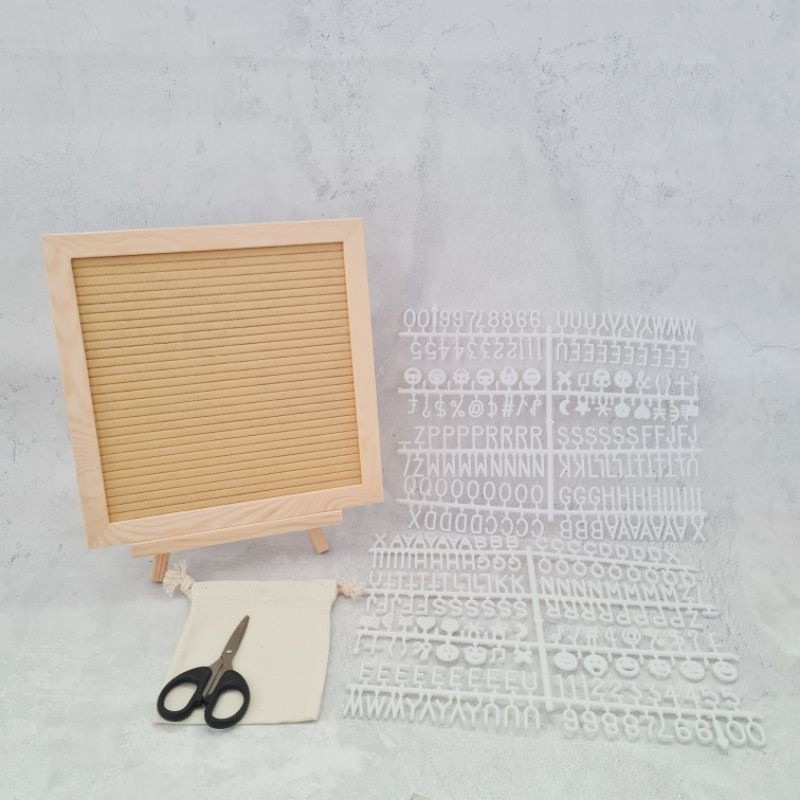 

New Stock | [CREAM] Premium felt letter board papan nama bayi babyborn menu cafe ##