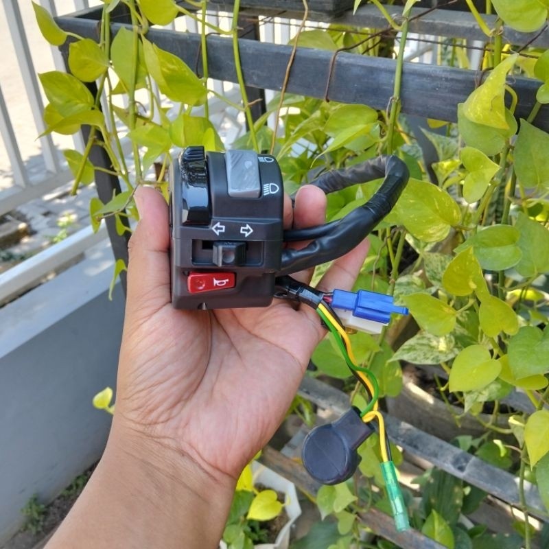 HOLDER VIXION ORIGINAL HOLDER KIRI VIXION KODE MINDA ORIGINAL LOSPACK