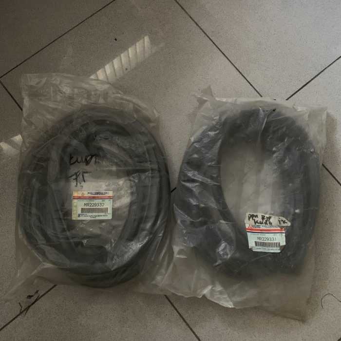 Karet balon pintu depan KUDA BARU