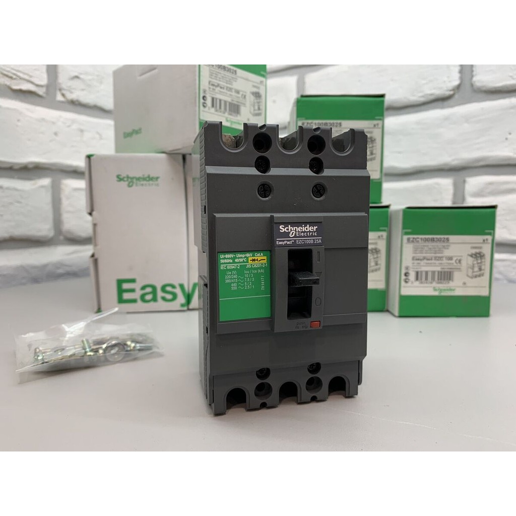 SCHNEIDER MCCB 7 5KA EZC100B 3P 25A EZC100B3025