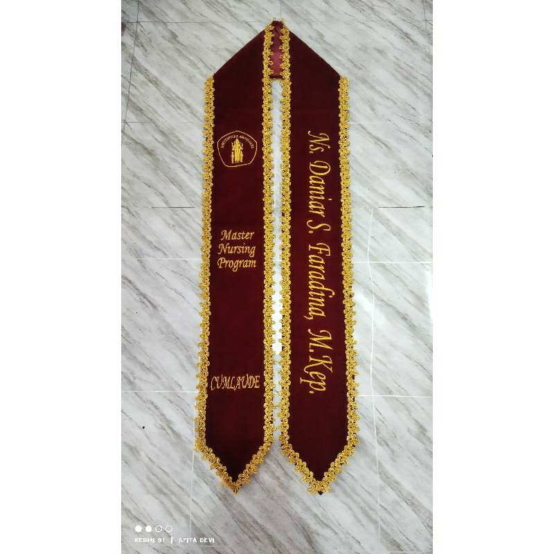 Selempang Wisuda Bludru Bordir Renda Selempang Wisuda