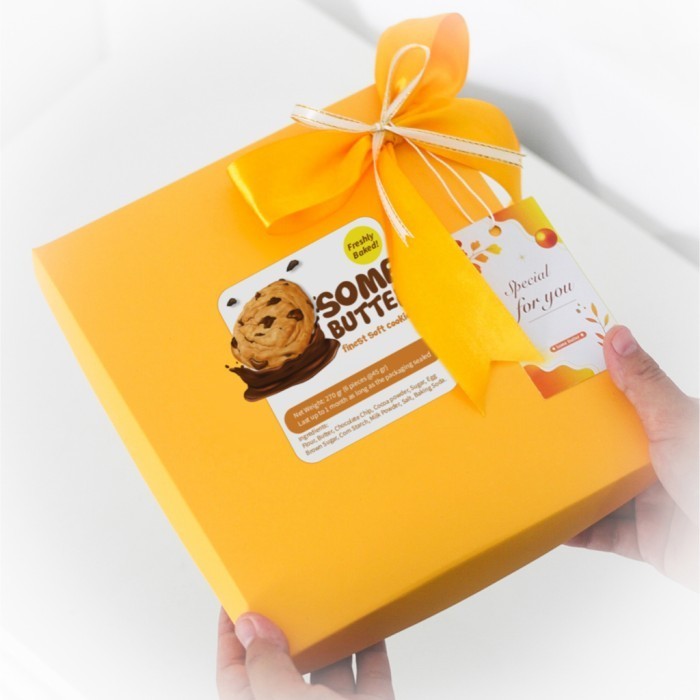 

Soft Cookies Hampers Chocolate Cookies 6 pcs in a box | Fudgy & Chewy - PITA TAG BIASA SLK