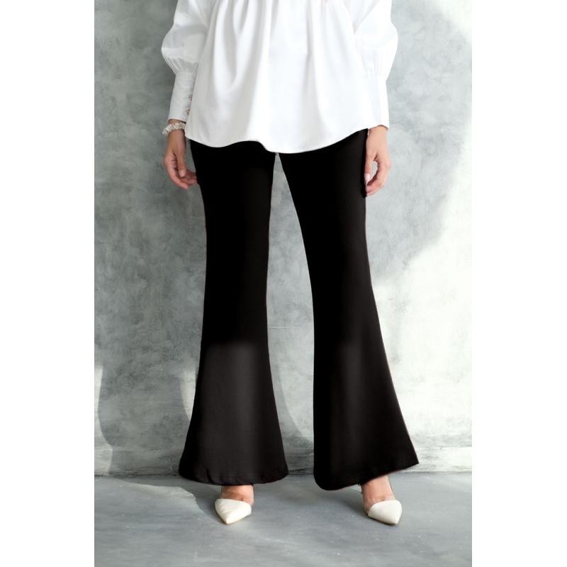 Ounadoutfit - Celana Long Lady Cutbray - celana bahan scuba premium - celana wanita warna hitam dan 