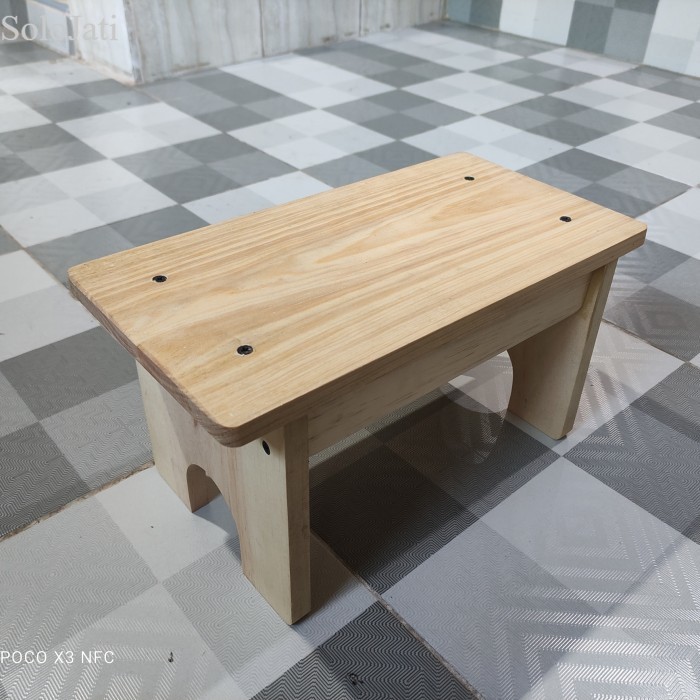 

Kursi Jongkok Kayu / Dingklik Kayu / Jengklok /Kursi Jongkok Serbaguna - Dingklik 34x18 murah