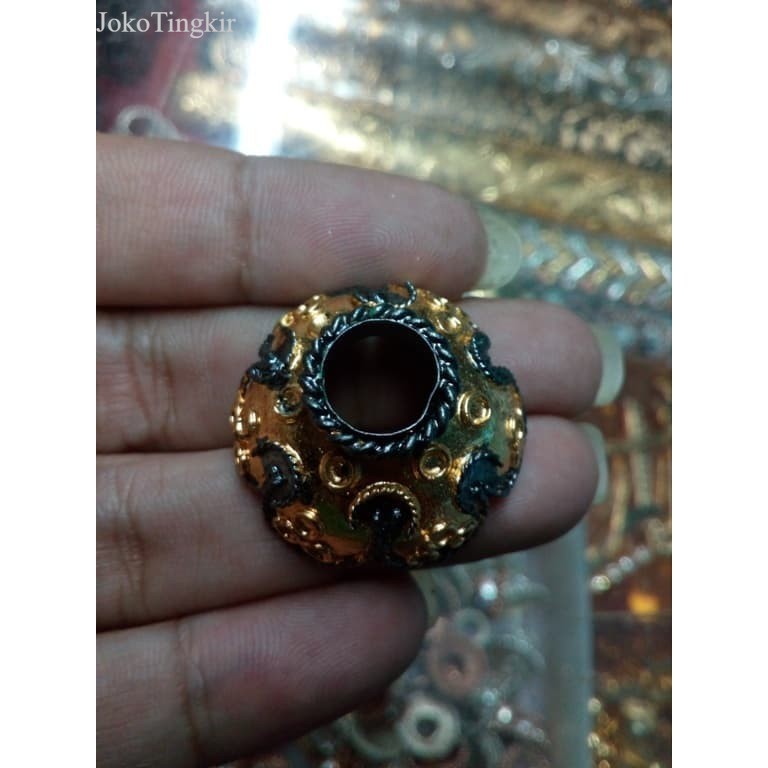 

Mendak Keris Ampuh C65 antik