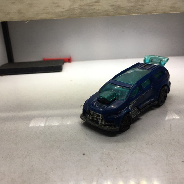 Hotwheels tailgater diecast loose junk 12B -OS25