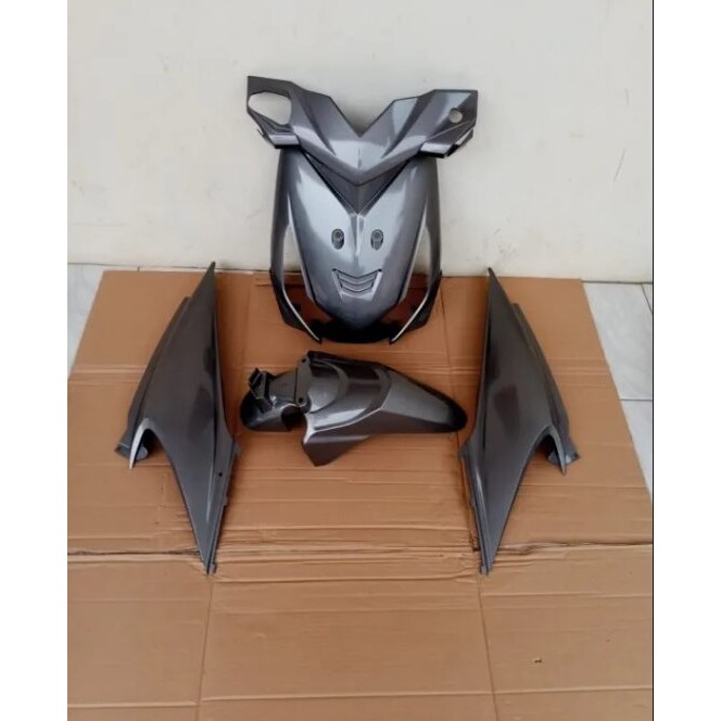 Full Sepaket Body Halus Motor Honda Beat Karbu Lama 2008-2012 Warna Custom Abu-abu