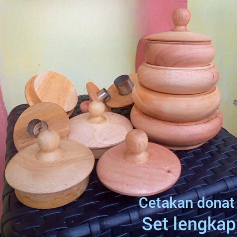 Cetakan Donat Kayu 1.Set. Cetakan Donat Kayu