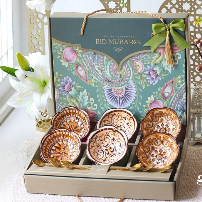 

Hampers Lebaran Idul Fitri Parcel Mangkok Set Keramik Premium Gift Set - Cokelat