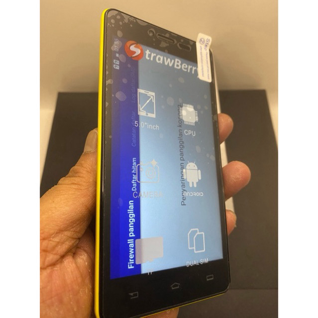 HP Android strawberry