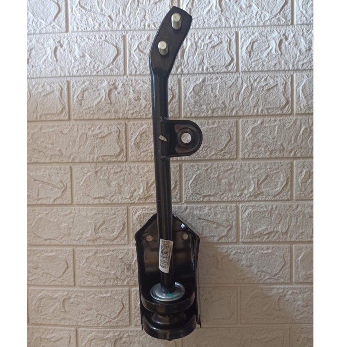 Support Lower Arm Kanan DFSK Supercab