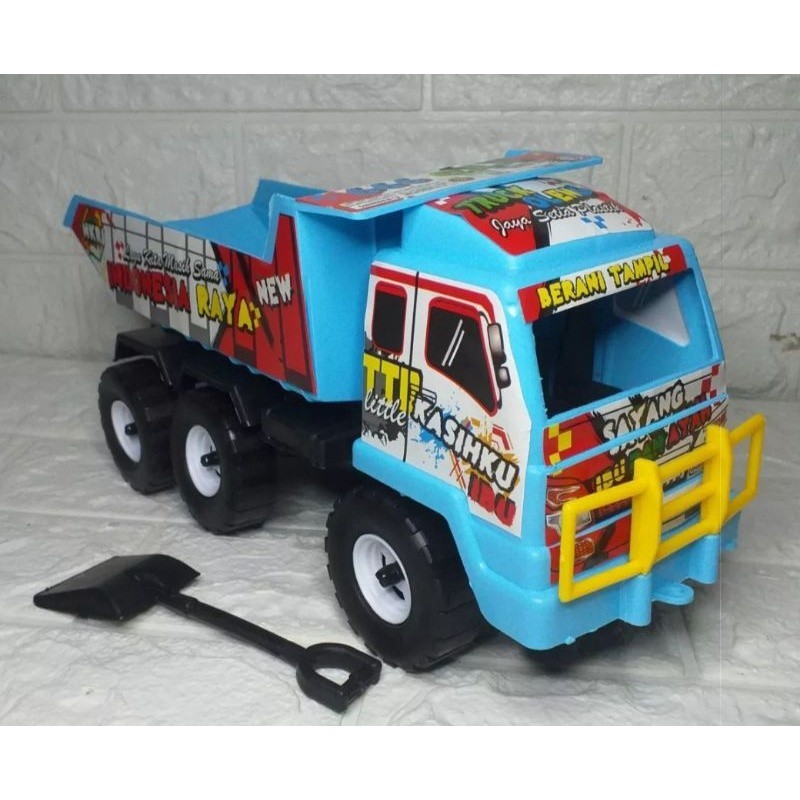 

PGTOYS - Mainan Anak Mobil Dump Truck Tronton Truk Oleng Pengangkut Pasir Dan Sekop TTD Best Seller