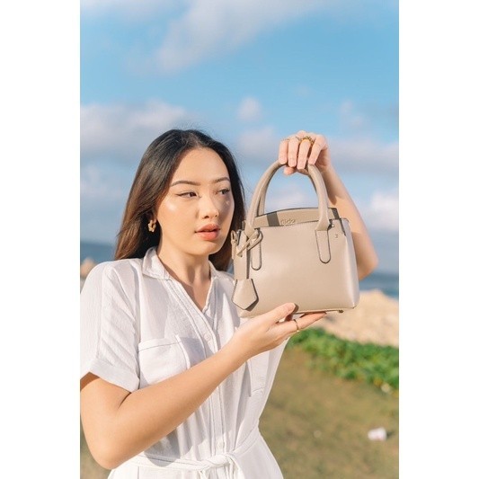 tas spesial lebaran- Sling Bag / Hand Bag Flicka Kode W 71 ( )