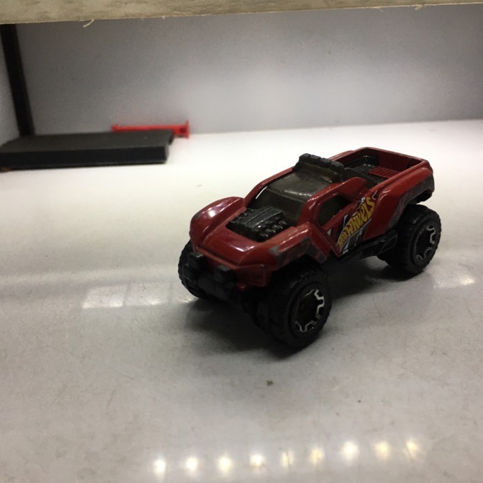 hotwheels pickup truck diecast loose junk 12B -OS25