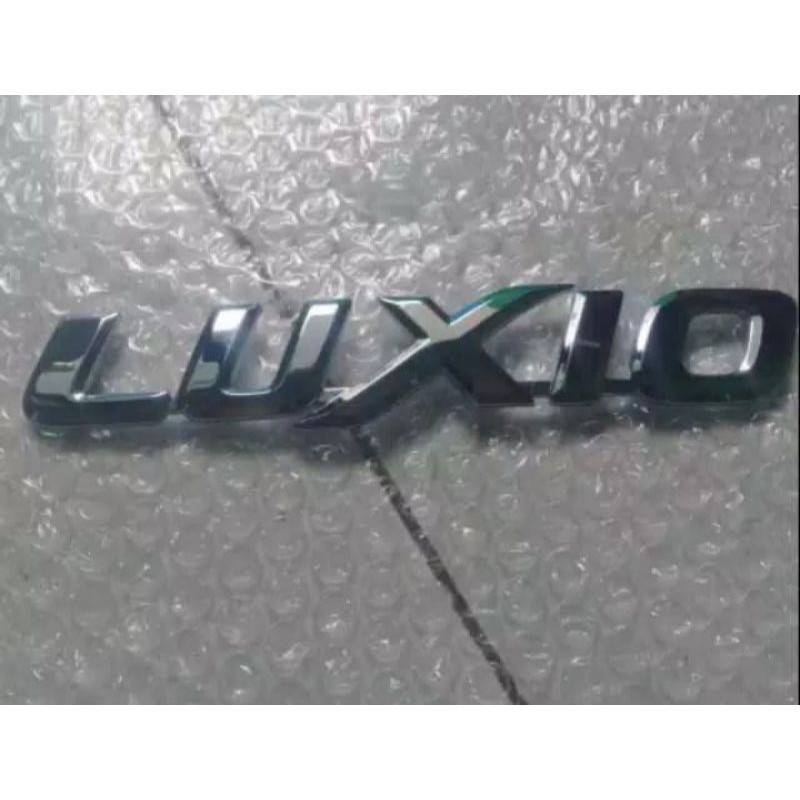 Emblem Tulisan Luxio Timbul Chrome