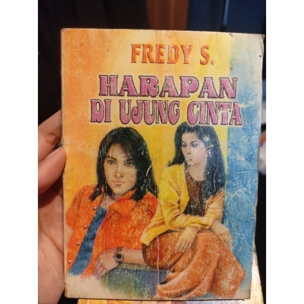 Novel Fredy S Freddy Stensil Stensilan Enny Arrow Harapan Diujung Cinta