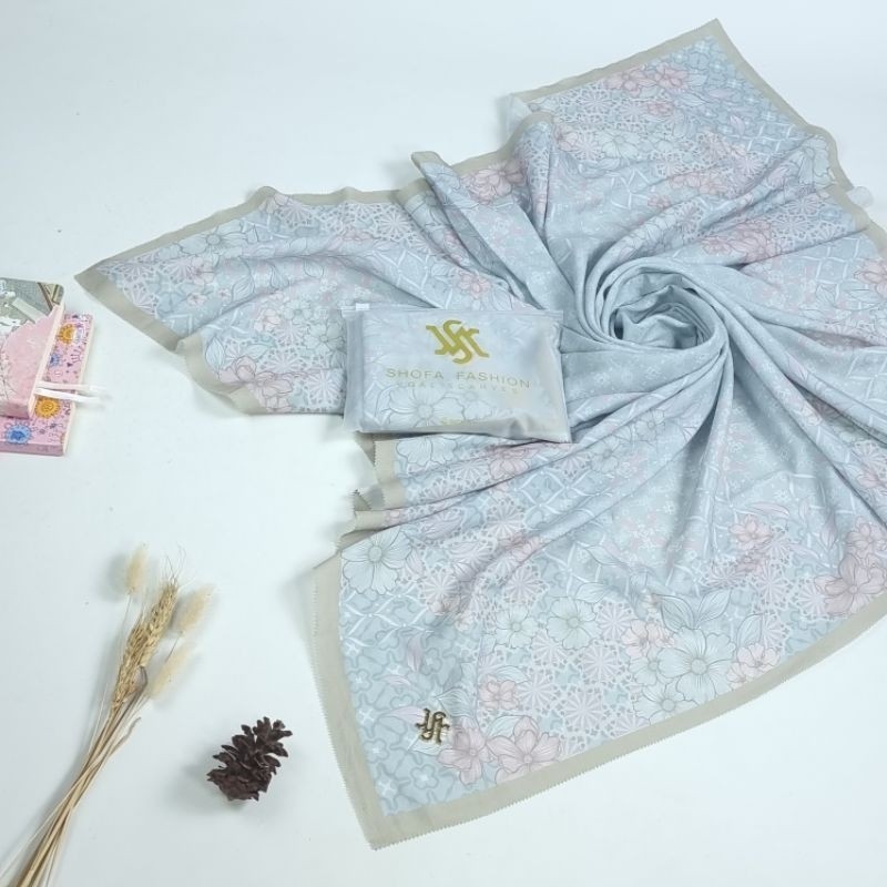 Shofa Fashion -ARIQOH Series Hijab segiempat voal motif digital printing Ziperlock
