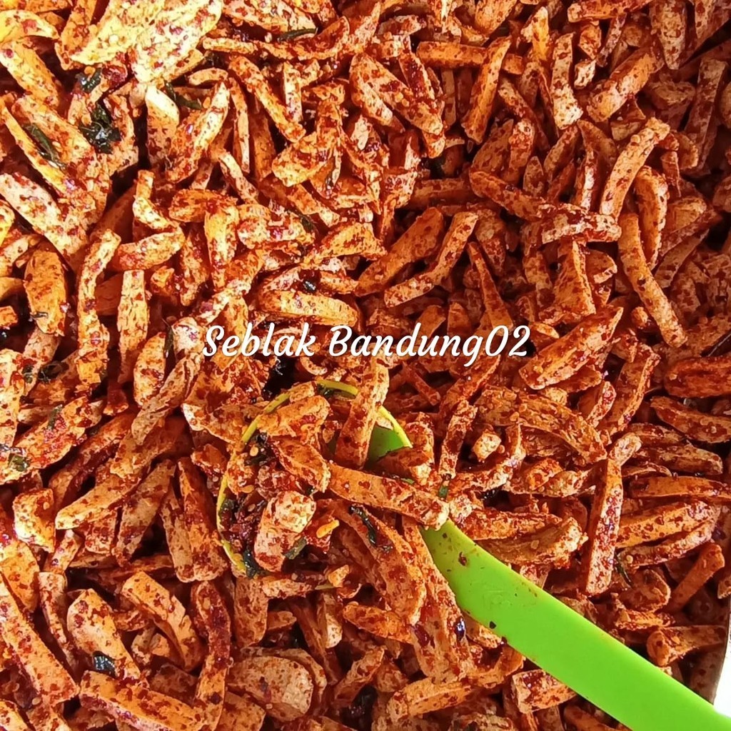 

Basreng pedas daun jeruk 1kg gratis ongkir / basreng pedas daun jeruk / basreng pedas extra daun jeruk / basreng daun jeruk / basreng bumbu basah / basreng / basreng pedas / makanan pedas / cemilan pedas / cimol kering pedas daun jeruk / makanan ringan