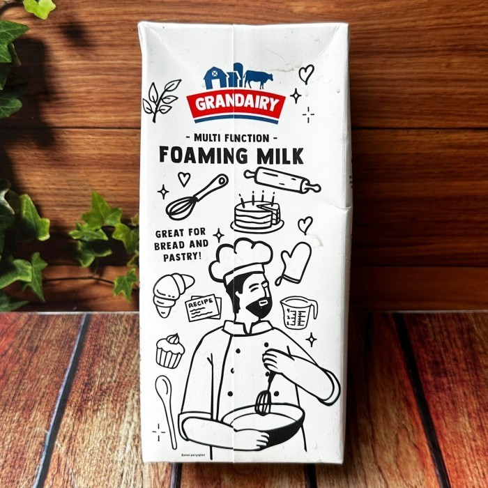 

Grandairy Foaming Milk UHT Full Cream Serbaguna - 1 LT