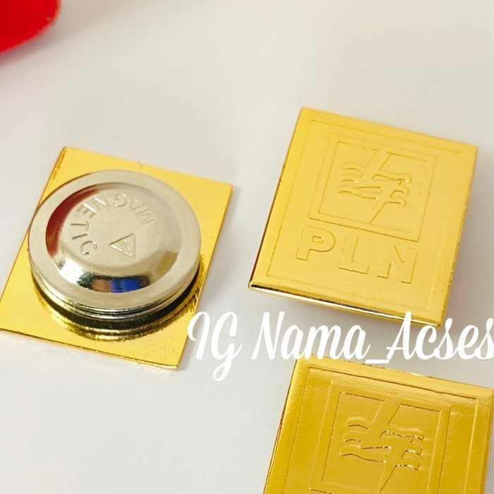 Bros pin logo PLN custom lapis emas