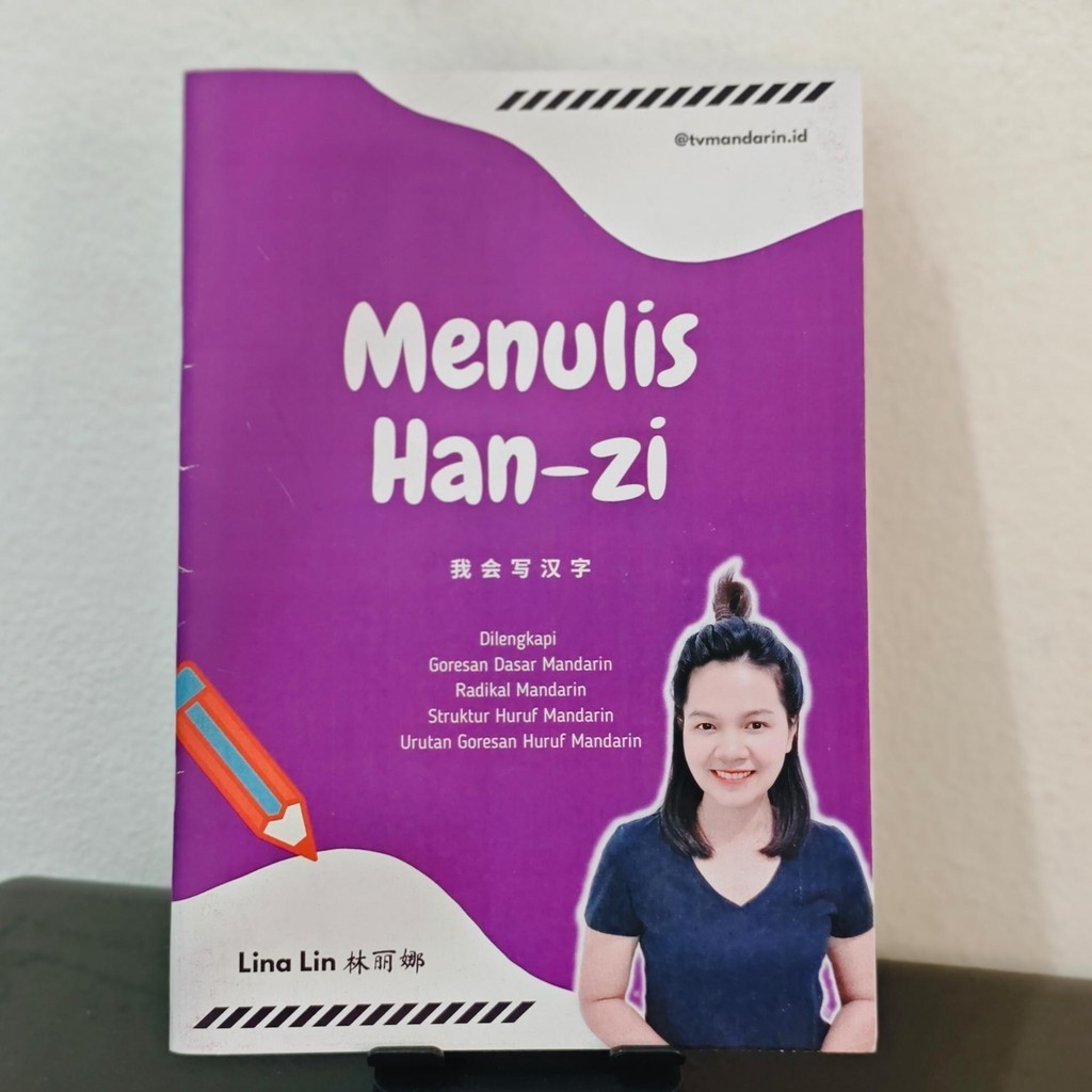 Buku Menulis Huruf Hanzi Mandarin by Tv Mandarin
