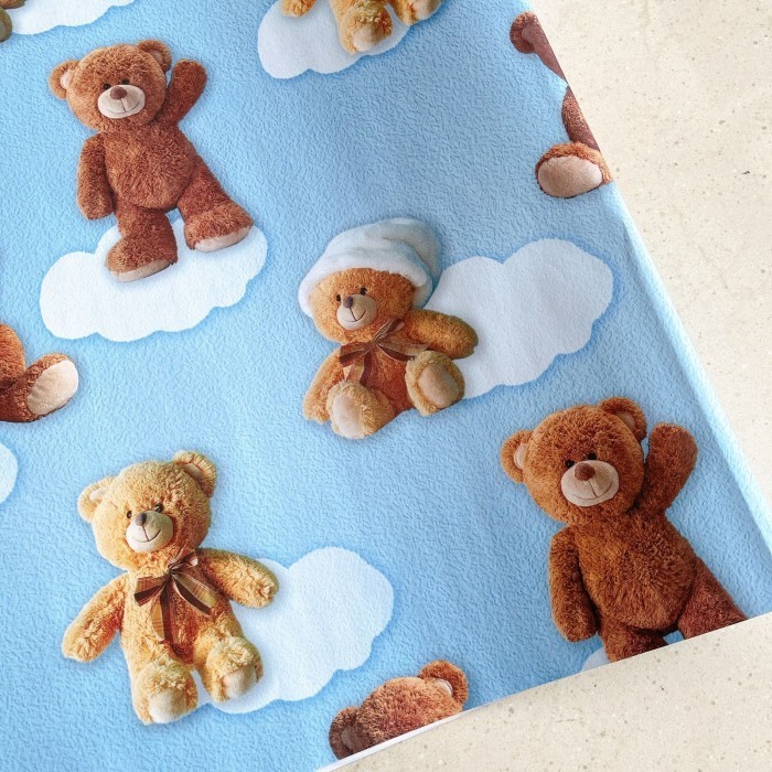 

Kertas kado Tedy Bear Cloud Blue Biru