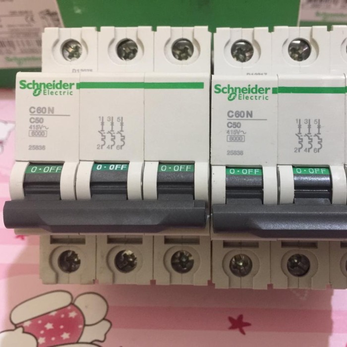Mcb Schneider C60N 3P 50A original schneider