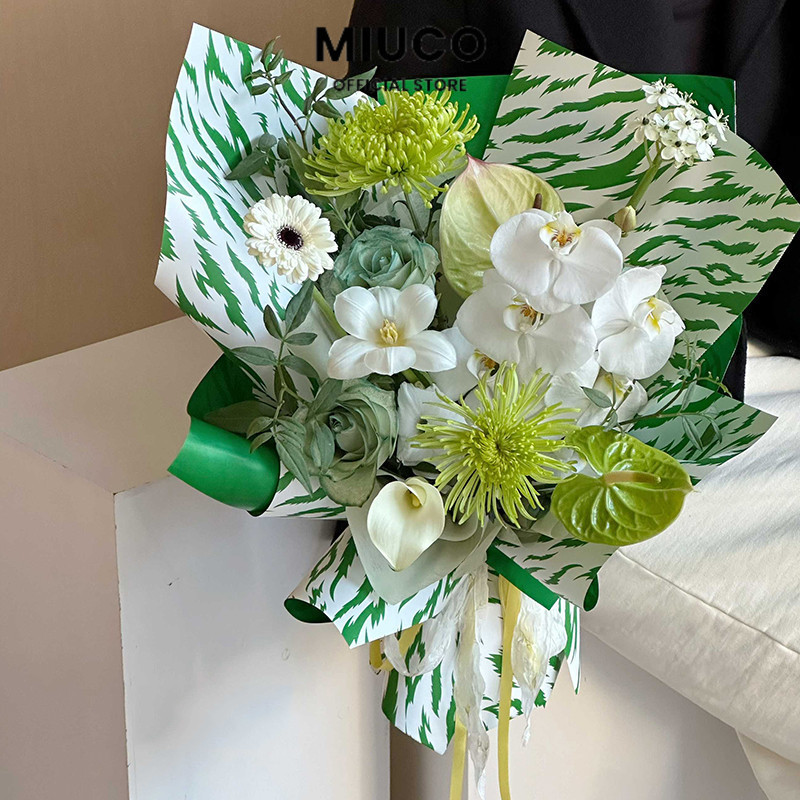 

MIUCO - FL44 BELLA Kertas Bunga Paper Buket Motif Cellophane