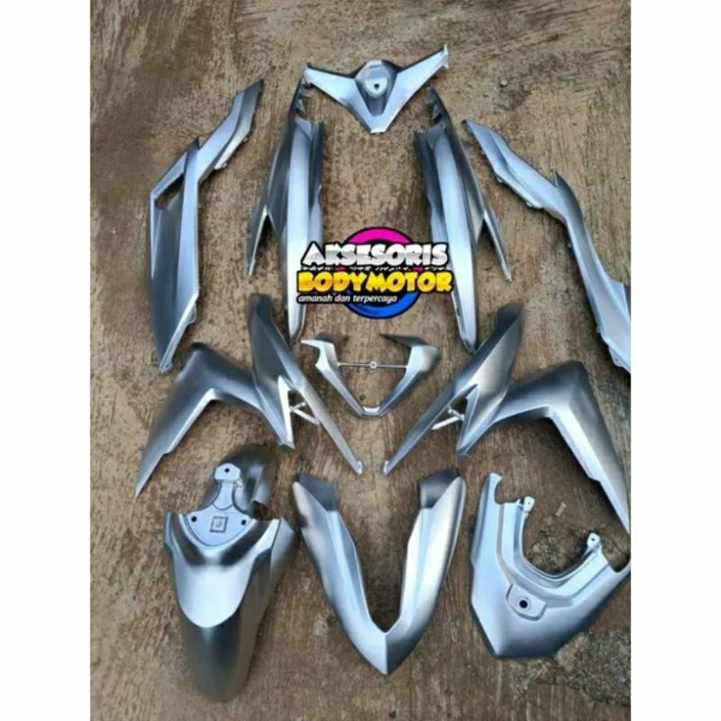 MURAH full sett cover body halus vario 125 150 led new tahun 2018-2022 warna silver doff