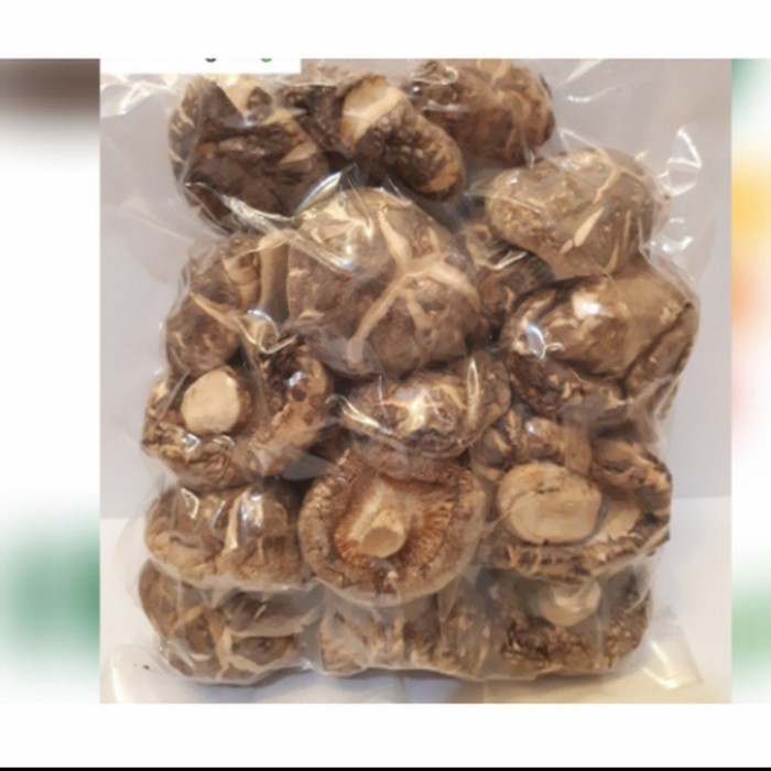 

Jamur Shitake kering 3-4cm/hioko/mushroom 3-4cm/jamur shitake 250gr
