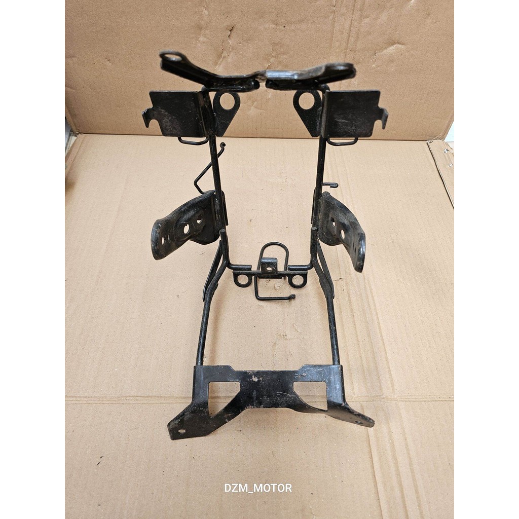 Original Breket Besi Dudukan Lampu Depan Honda cb verza
