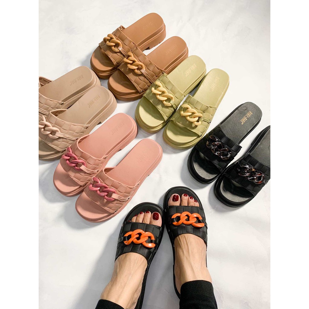 DT Bara Bara Sandal Selop Karet Wanita Import Rantai WS898-KKPLV (Ai2)