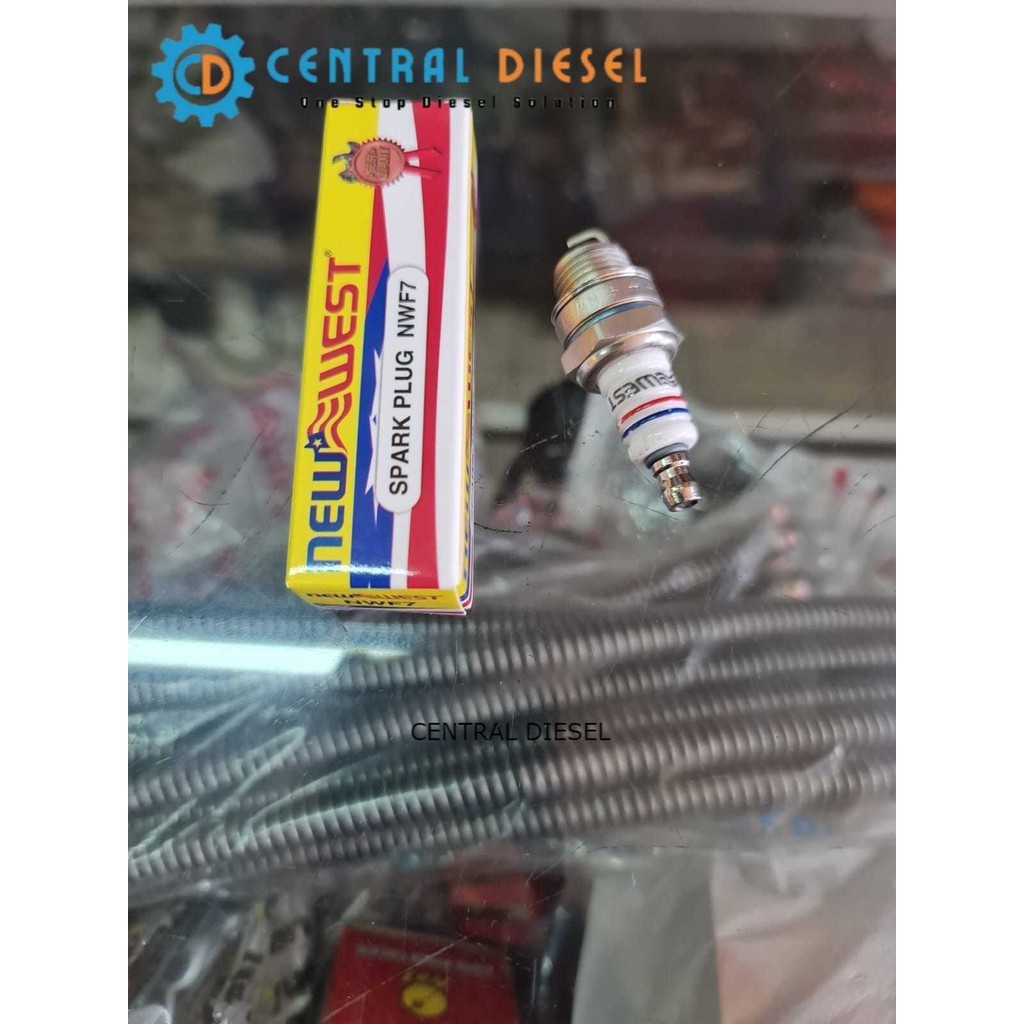 Busi New West Chainsaw mesin gergaji kayu (spareparts chainsaw)