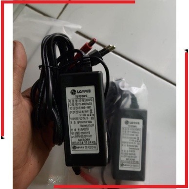Adaptor Pom Mini 12 Volt 2 Ampere Untuk Adaftor CPU Pertamini