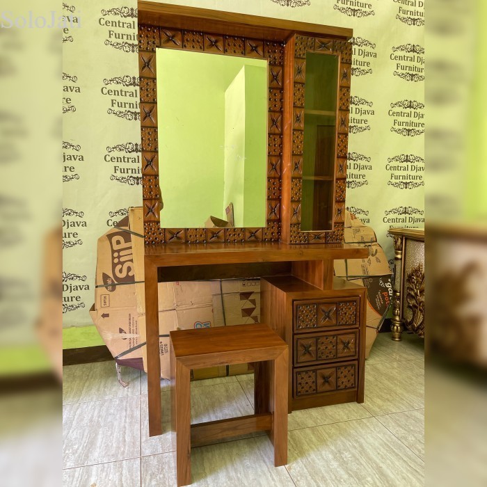 

Meja Rias Minimalis Kayu Jati Kursi Cermin Laci Rak Ukir Kaca Jepara murah